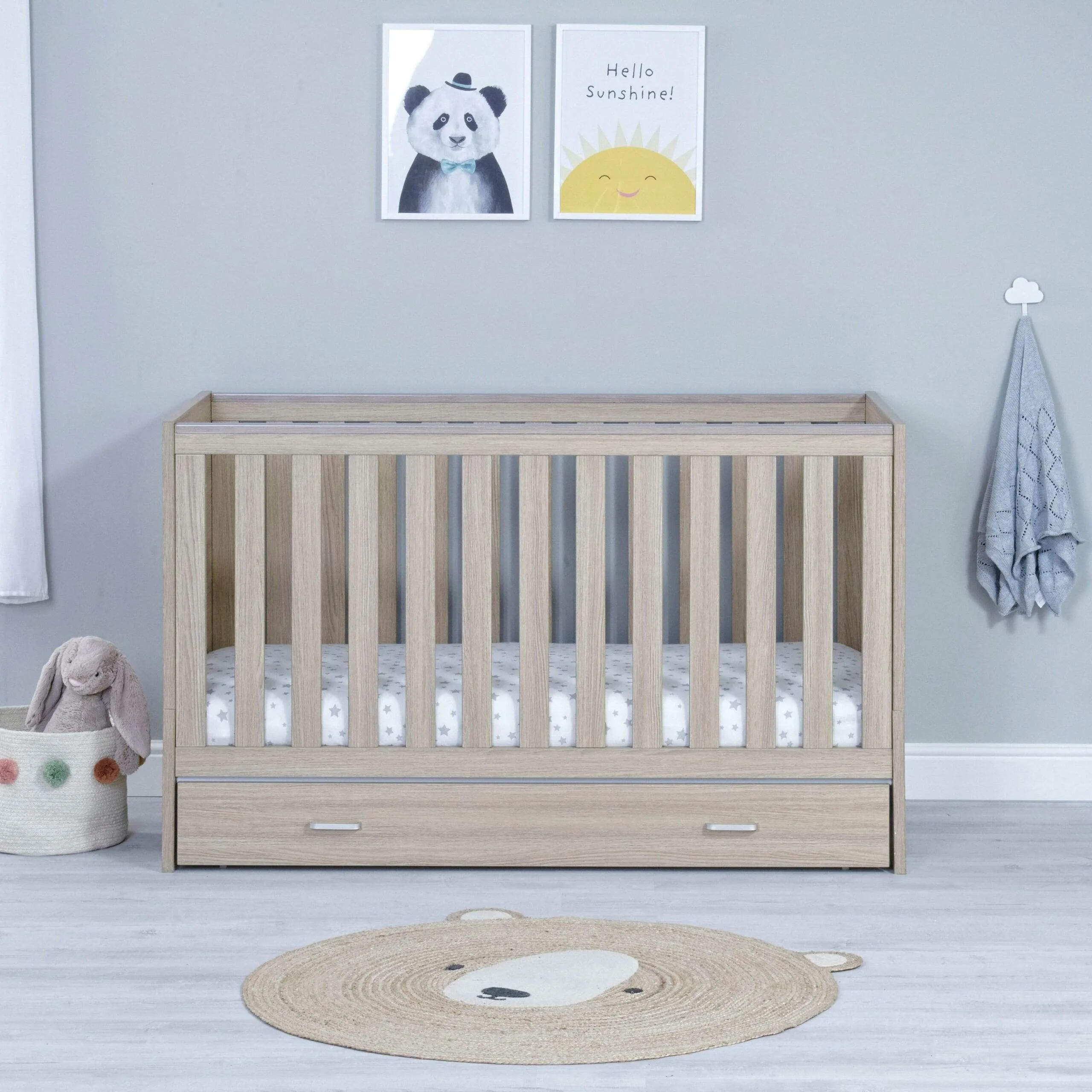 Babymore Veni Cot Bed With Drawer - Oak