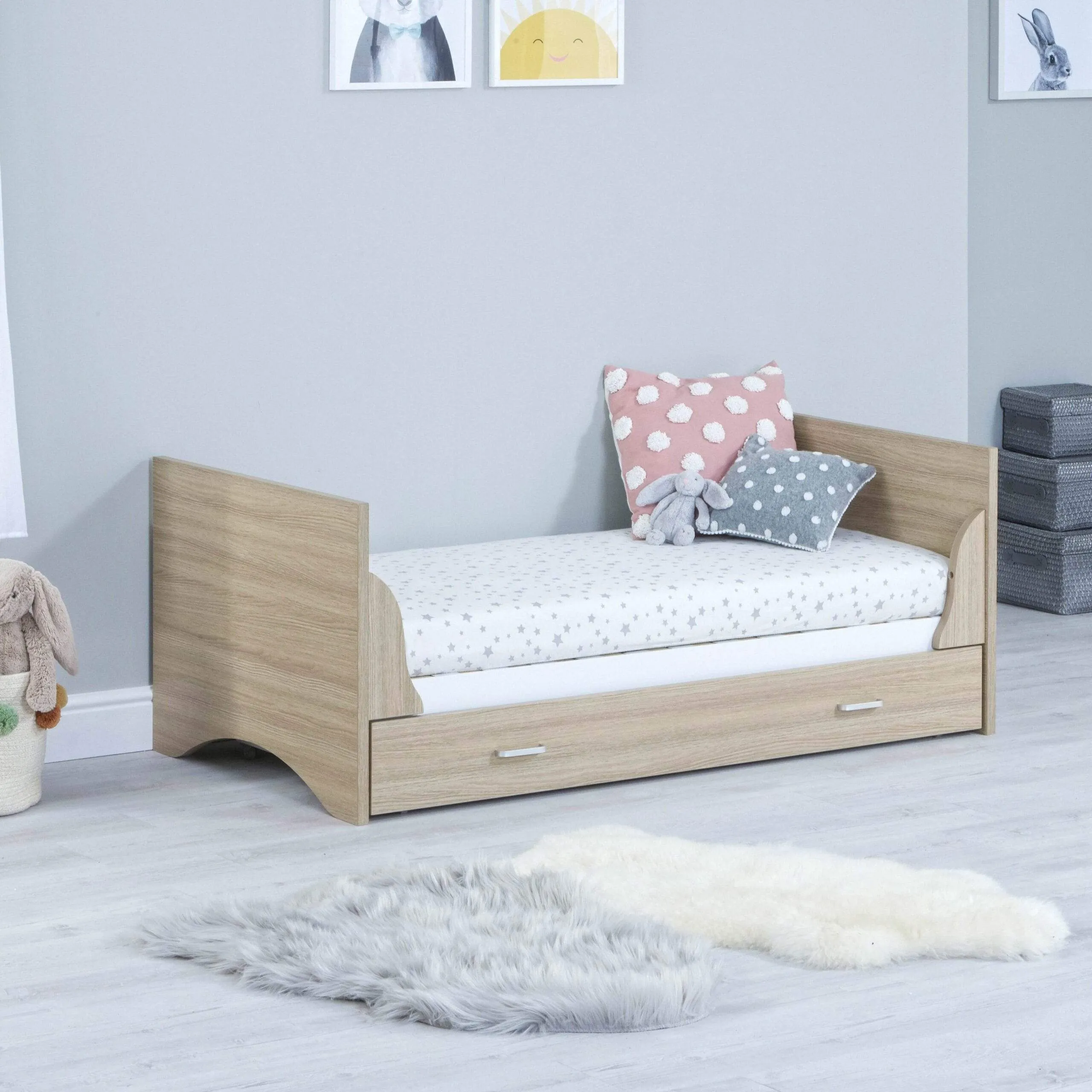 Babymore Veni Cot Bed With Drawer - White Oak