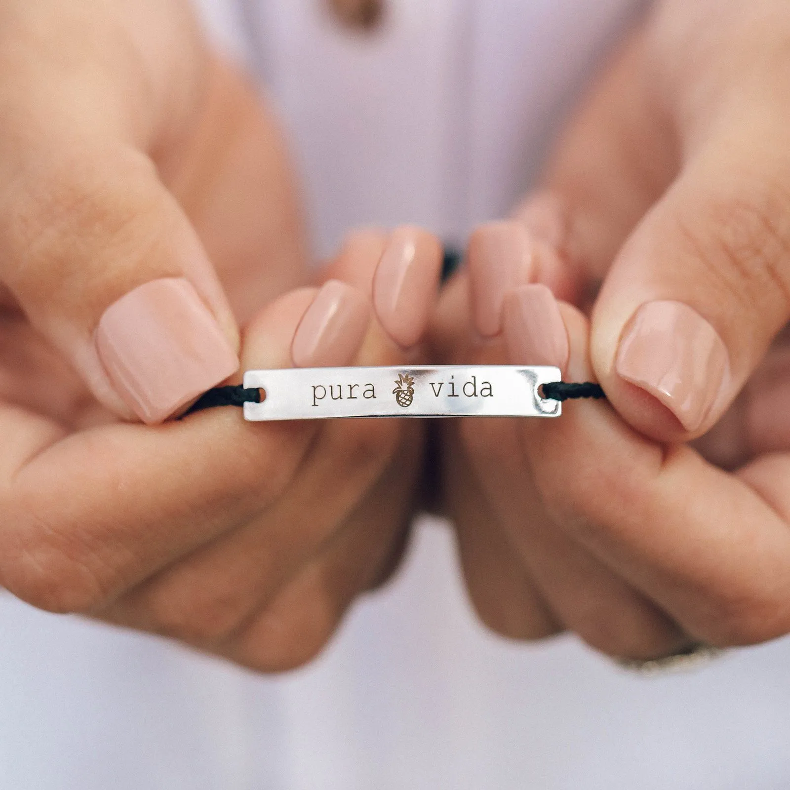 Engravable Bar Bracelet