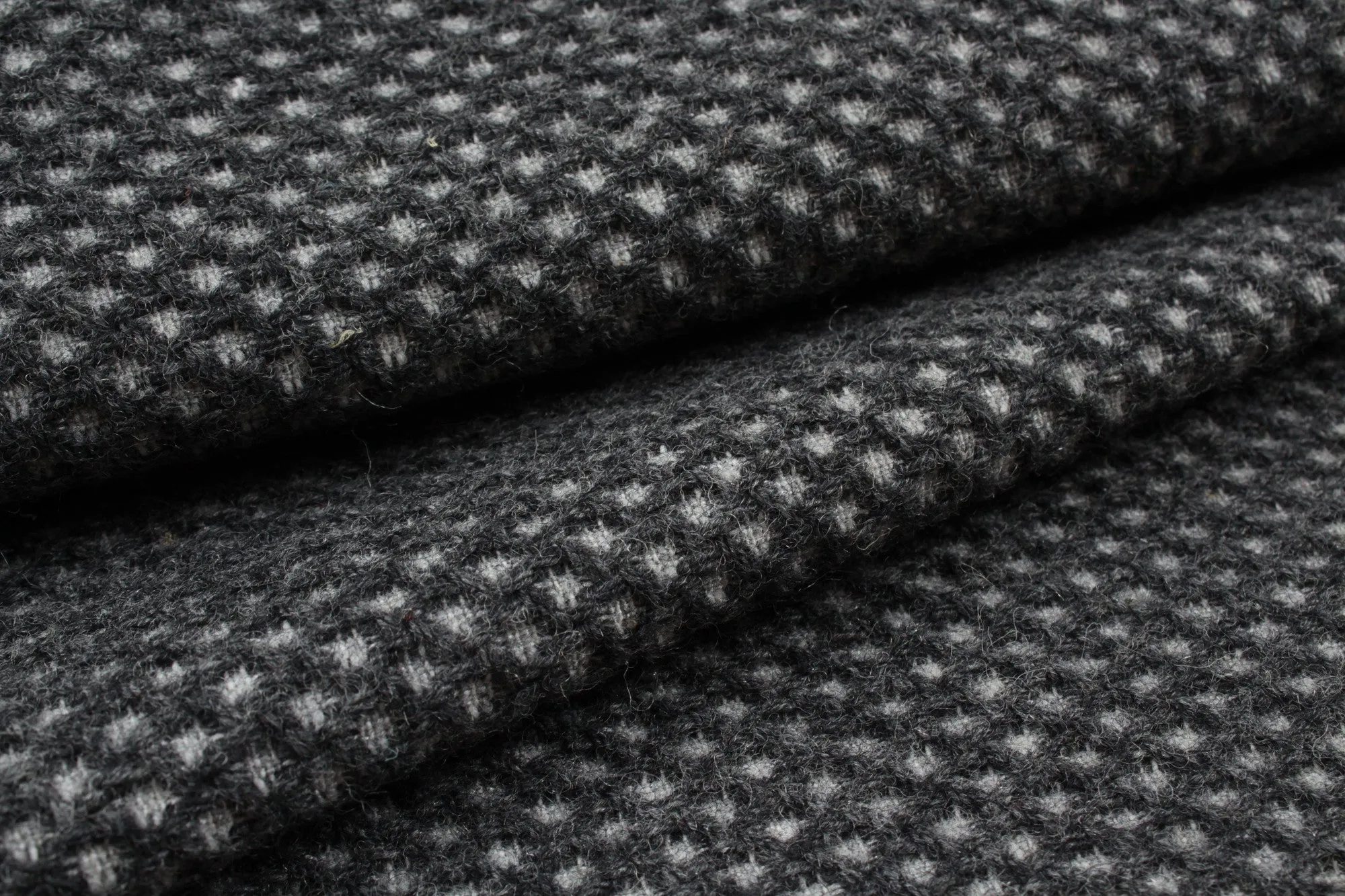 Honeycomb Recycled Wool for Coats