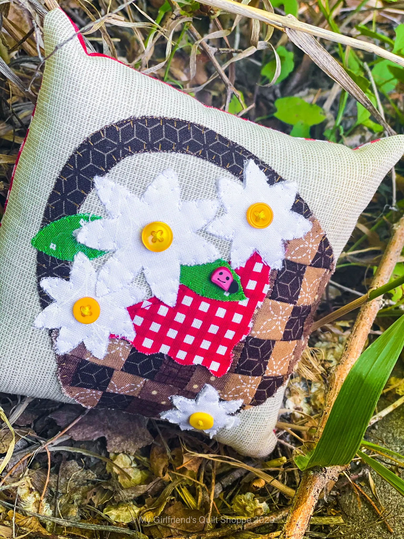 Sweet Summertime Mini Bowl Filler Pillows (Downloadable Pattern)