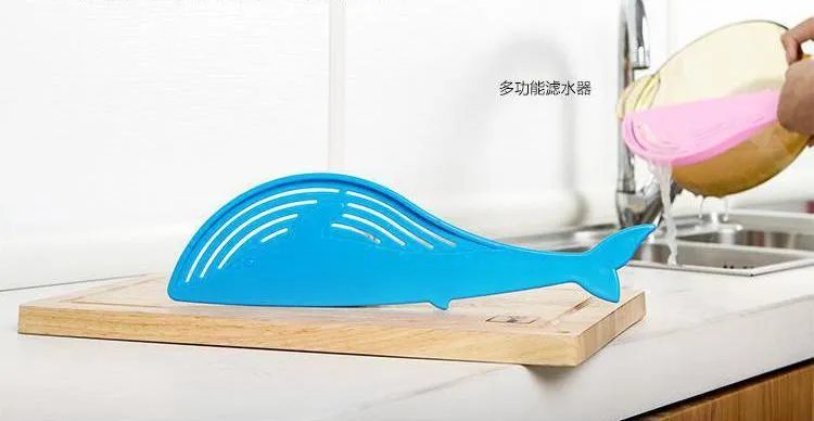 Whale Shaped Plastic Pot Straine